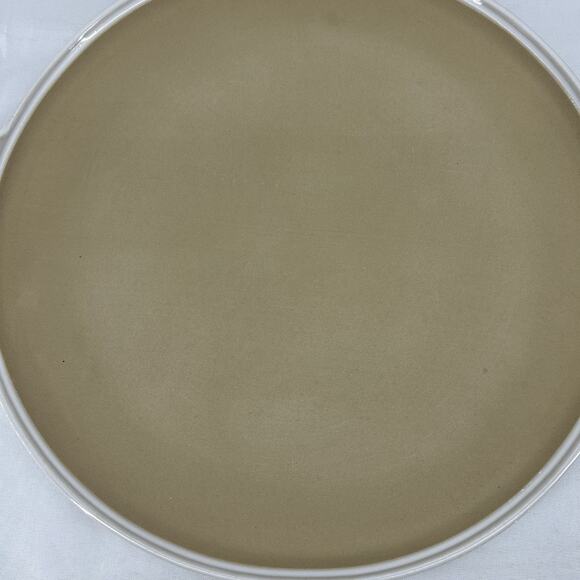 Pampered Chef 15" White Large Round Pizza Stone w/ Handles 1379 - Picture 2 of 15